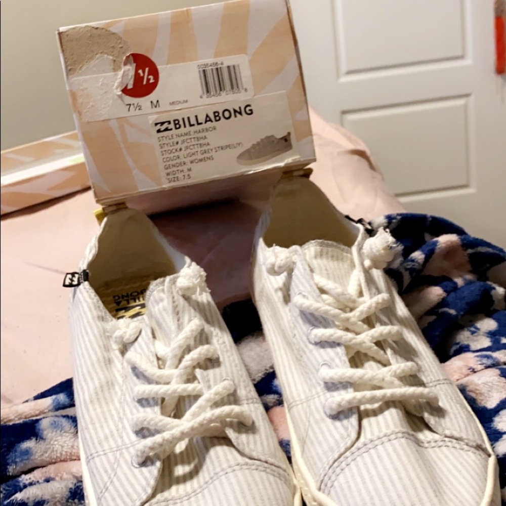 Billabong shoes